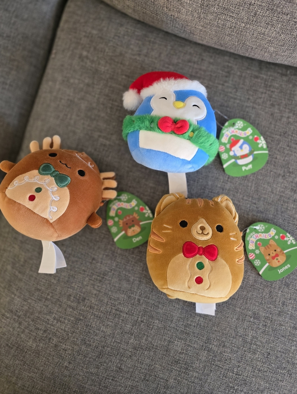 LOT 3 - Christmas Squishmellows: Penguin, Cat, Axolotl
